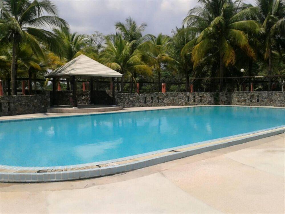 Pattaya Country Club & Resort Ban Pong  Luaran gambar