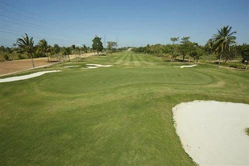 Pattaya Country Club & Resort Ban Pong  Luaran gambar